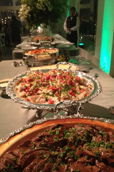 Maison Chantall - Mesa de Banquete Clássica