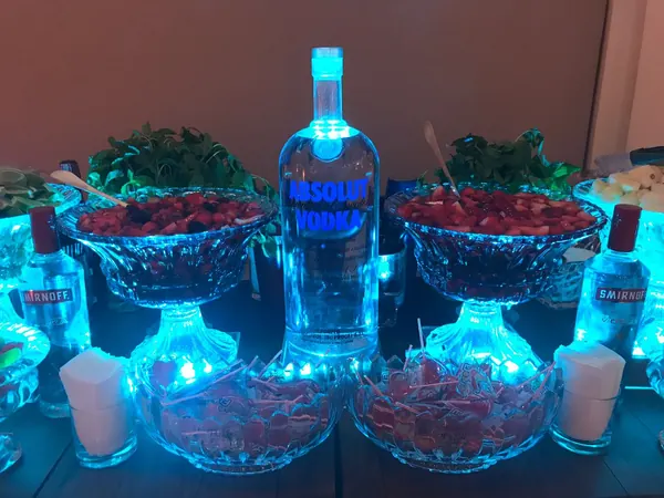 Maison Chantall - Mesa de Jantar e Cristais